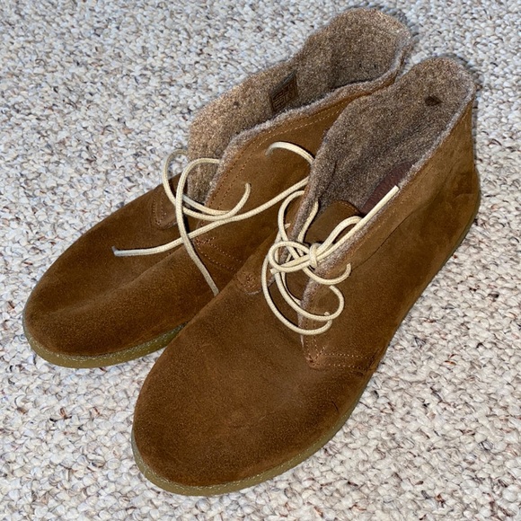 Crown Vintage moccasin boot shoes